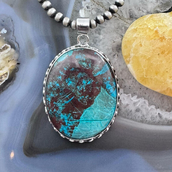 Jewelry - Sterling Silver Southwestern Style Large Oval Green Turquoise Pendant For Women